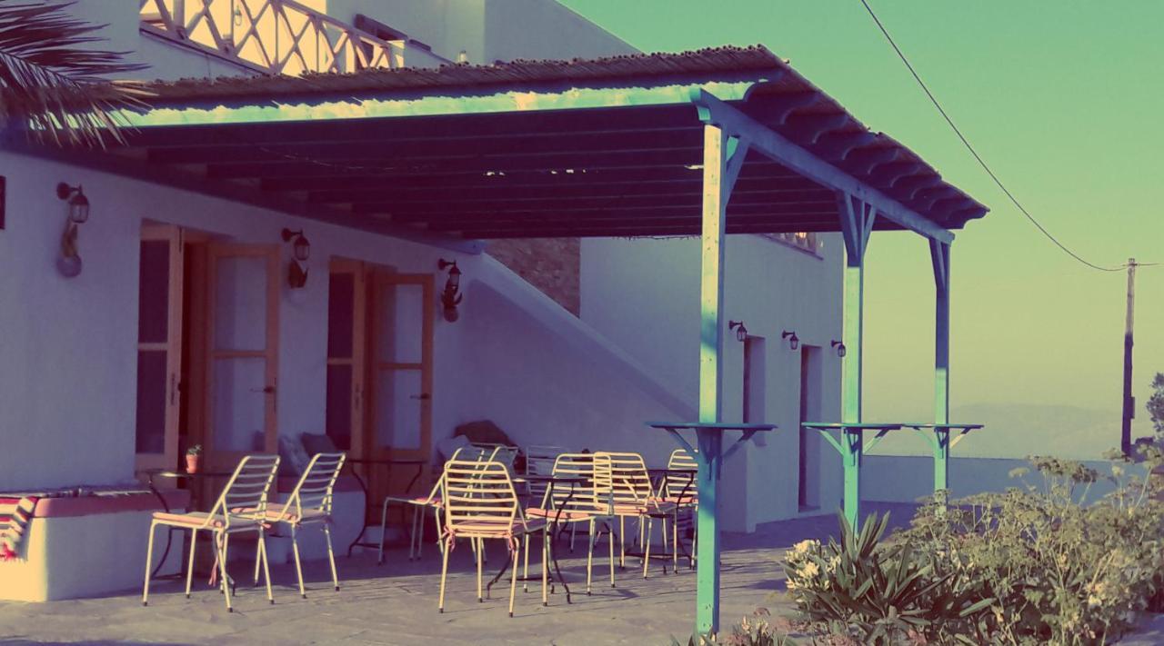 Under The Palm Tree Studios Áno Meriá Exterior photo